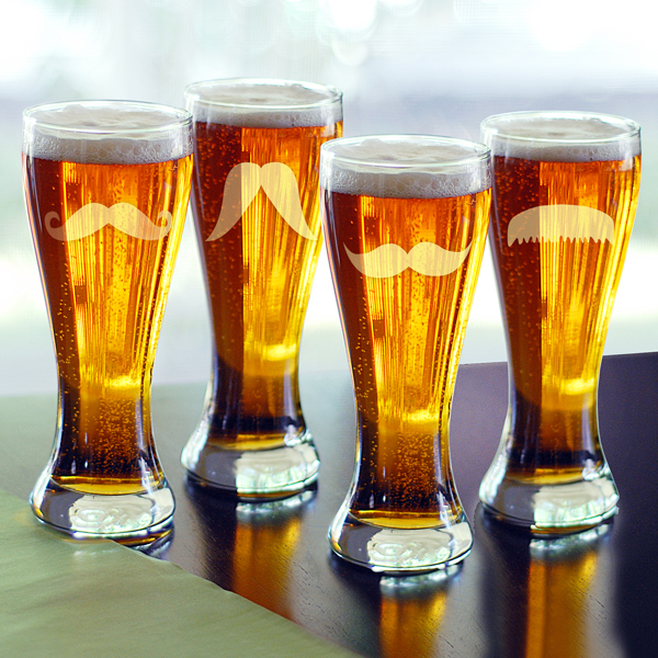 mustache-beer-glass-set