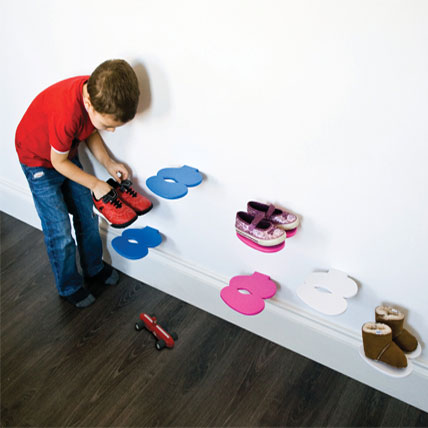 footprint shoe rack