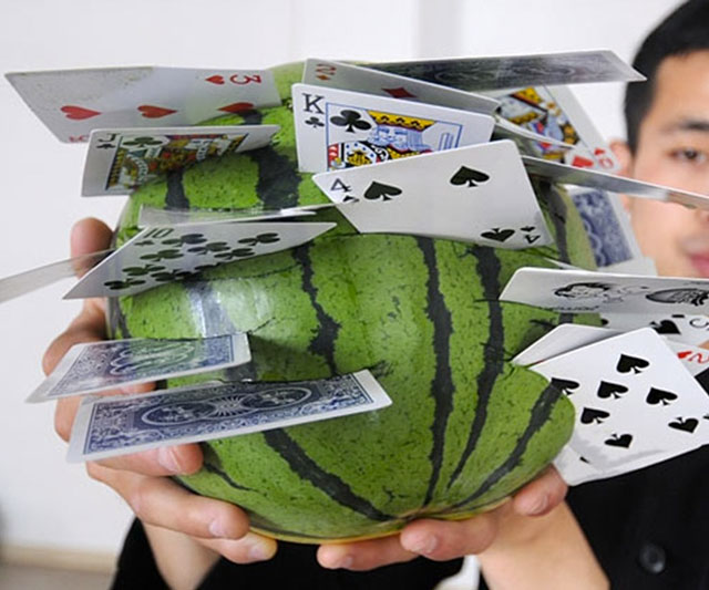 throwing card knives