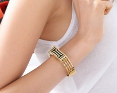 fitbit by tory burch